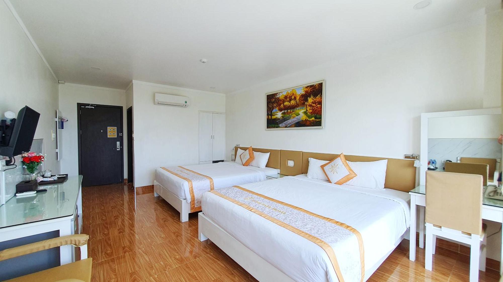 Home Park Hotel Дуонг-Донг Экстерьер фото