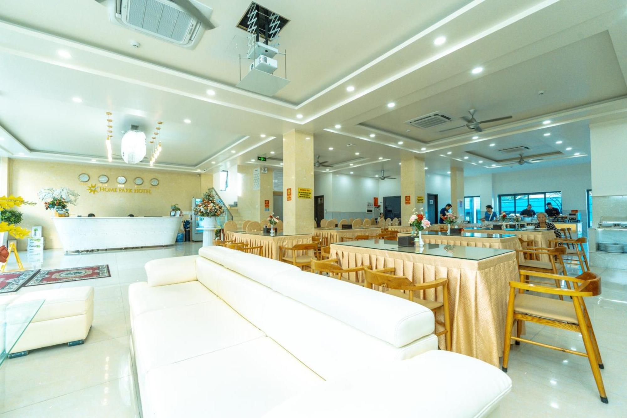 Home Park Hotel Дуонг-Донг Экстерьер фото